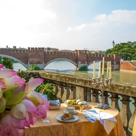 Lägenhetshotell Castelvecchio 2*