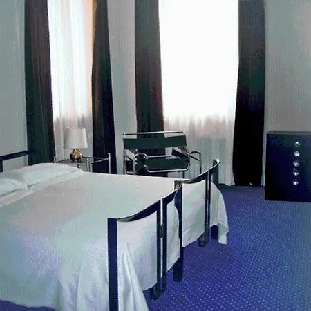 Castelvecchio Apart Otel Verona