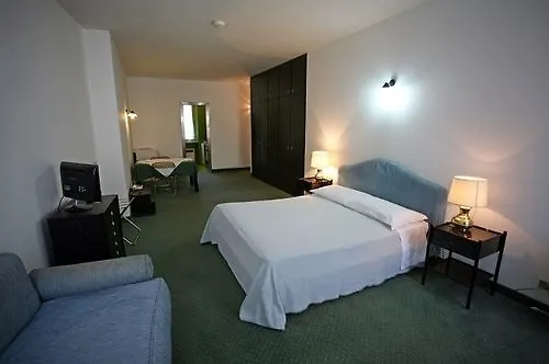 Lägenhetshotell Castelvecchio 2*