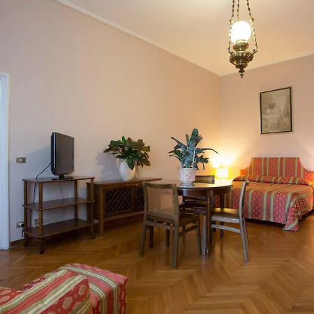 アパートホテル Castelvecchio 2*