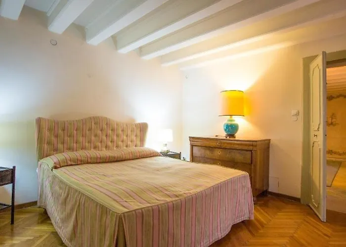 Castelvecchio Aparthotel Verona